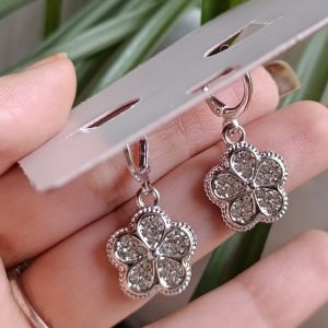 گوشواره طرح گلبرگ کد 445