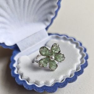 انگشتر سنگی بلوری سبز کد 533