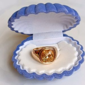 انگشتر تک سنگ طرح مربع کد568