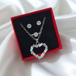 نیم ست جواهری کادویی مدل قلب کد150