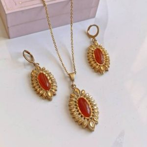 نیم ست طرح طلا ( طلاروس با سنگ اصل عقیق قرمز) کد۲۰۱